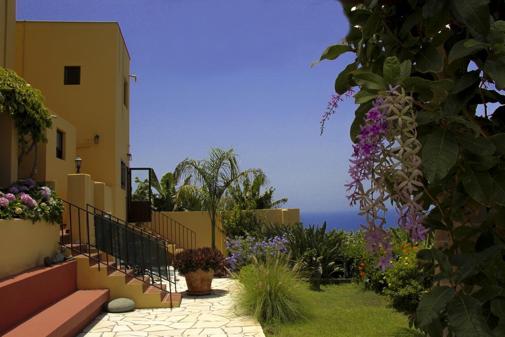 Apartamentos Finca La Cruz Tazacorte Room photo